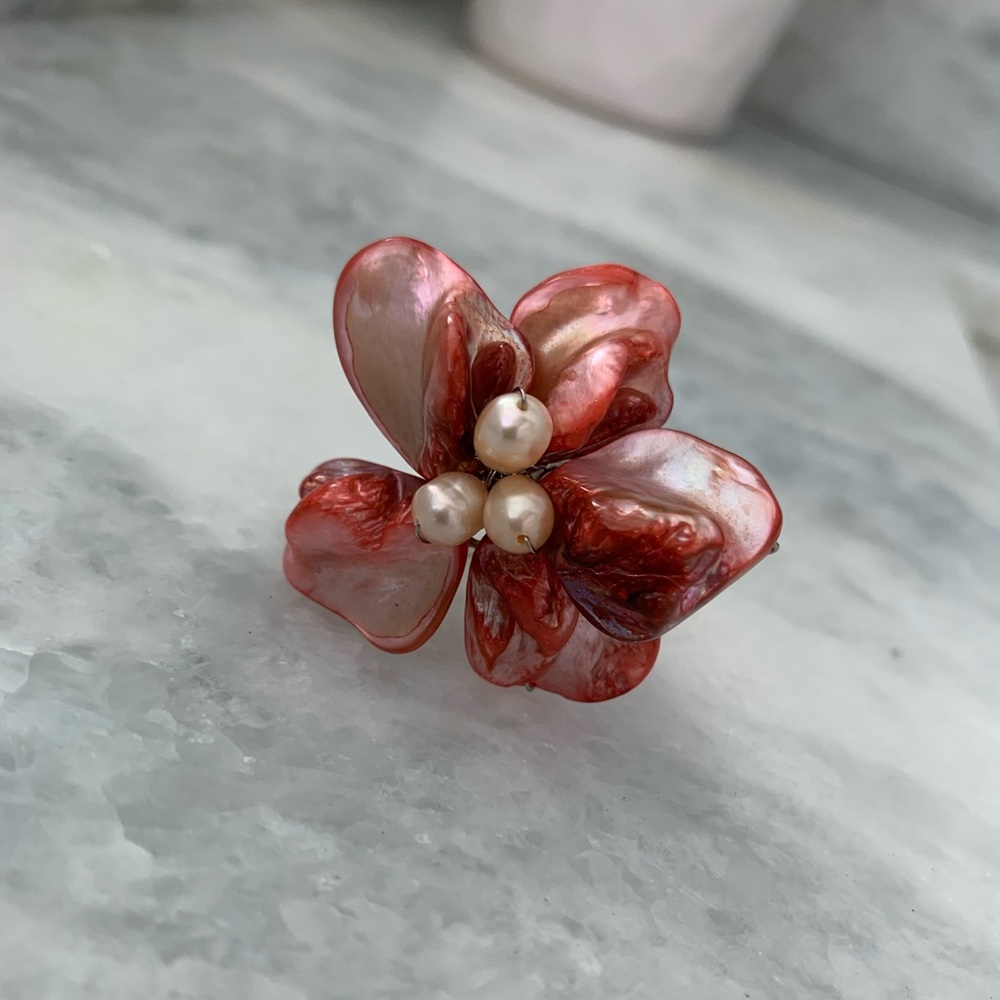Pink flower ring